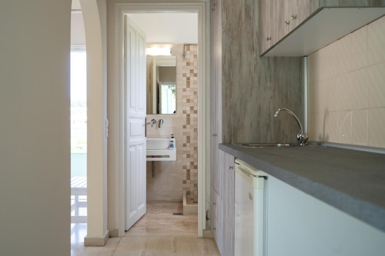 Spiros Athinaios Apartment'S Dassia  Ngoại thất bức ảnh