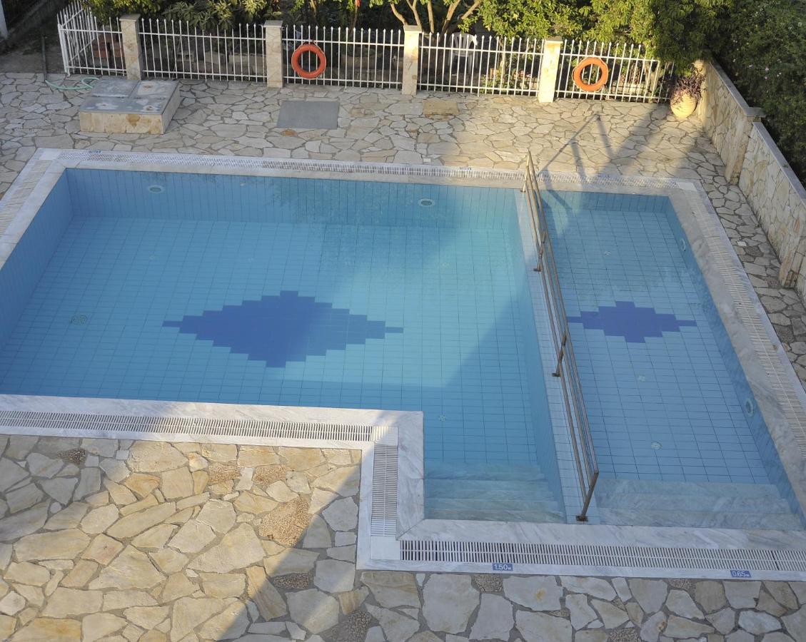 Spiros Athinaios Apartment'S Dassia  Ngoại thất bức ảnh